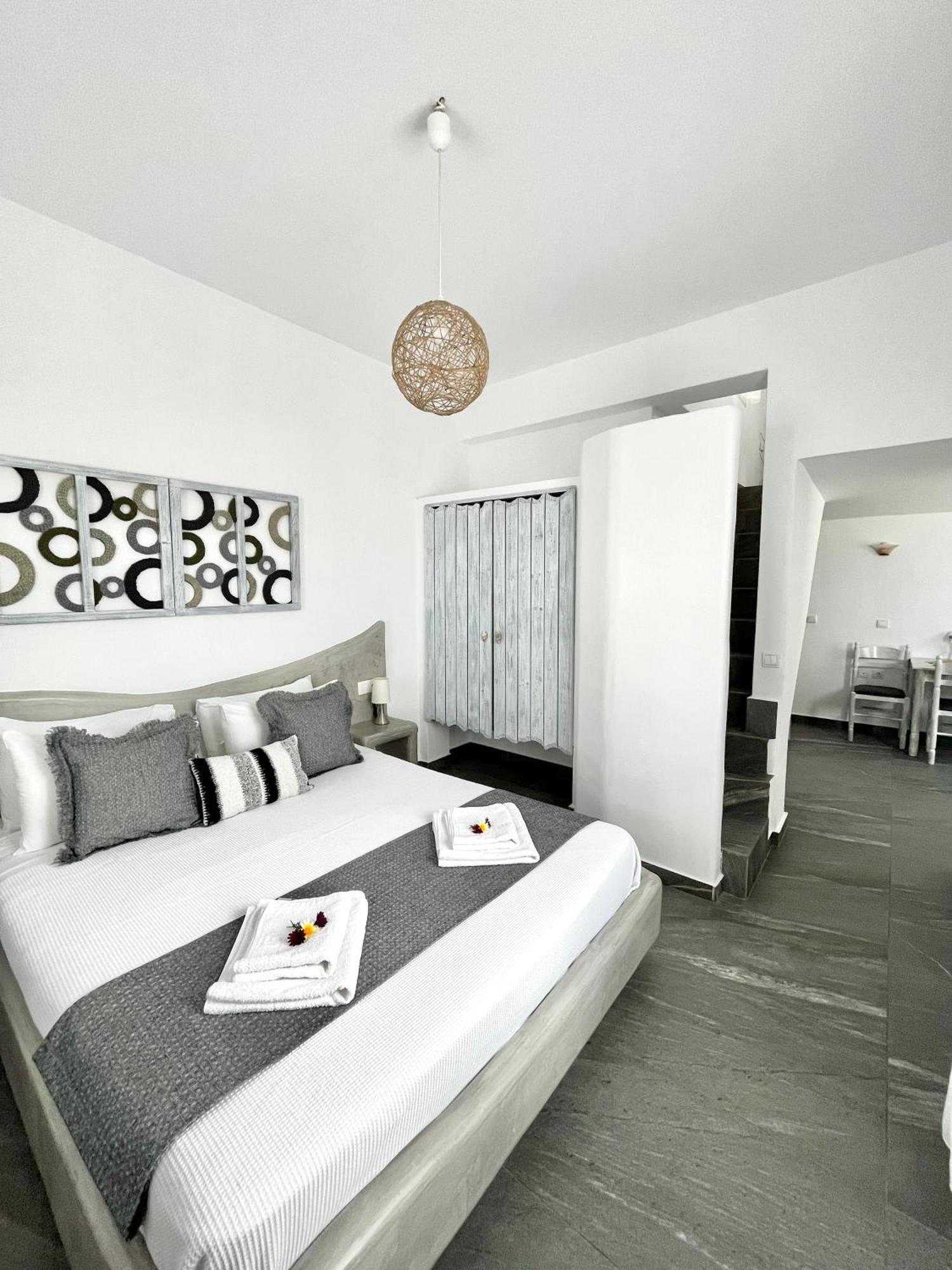 Alonistra Oia Apartment